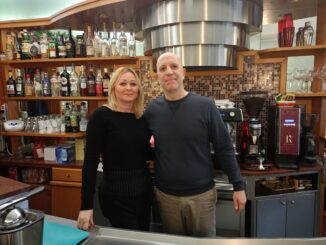 Il bar Maestra chiude dopo 17 anni d’attività