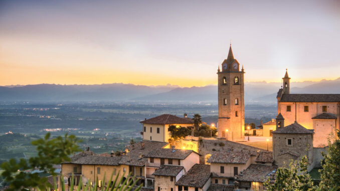 A sud di Monforte: la balconata panoramica sulle Alpi e il doglianese