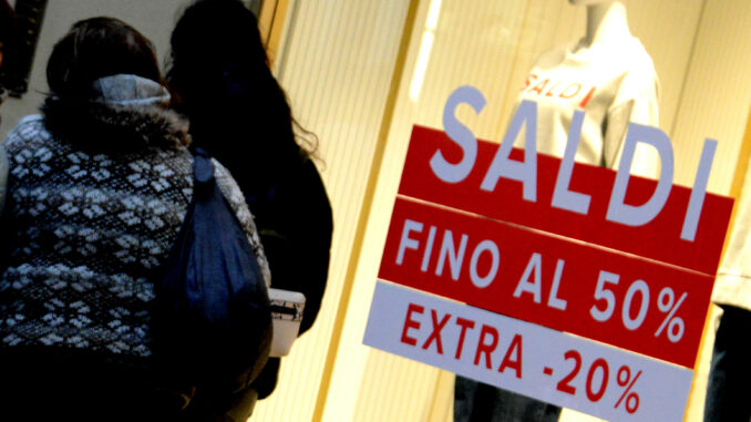 Saldi Saldi invernali, anche ad Alba si va a caccia dell’affare 4