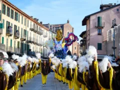 Dodici carri e centinaia di figuranti animeranno la sfilata del 96° Carnevale città di Saluzzo 2