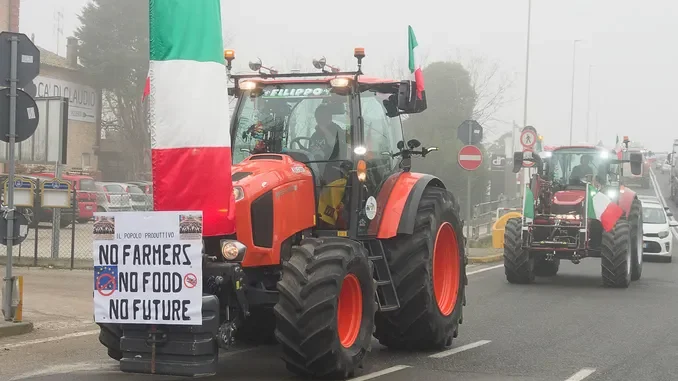 Protesta degli agricoltori: mercoledì 13 corteo di trattori a Cuneo