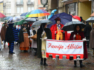 Tutta la città di Alba in festa per il Carnevale (FOTOGALLERY)