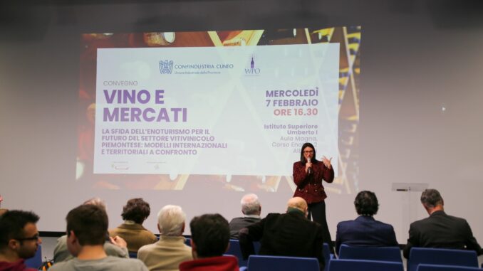 “Vino e mercati”: grande partecipazione al convegno organizzato dalla Sezione Vini e Liquori Confindustria Cuneo presso la Scuola Enologica di Alba