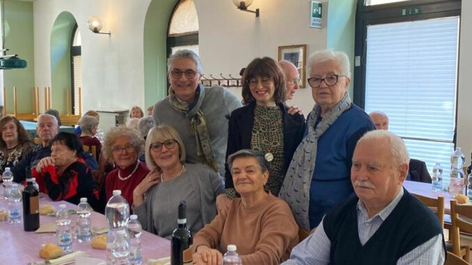 Pranzo Carnevale_Centro anziani_02_2024 (2) Alba, oltre sessanta i partecipanti al pranzo di Carnevale dei centri anziani