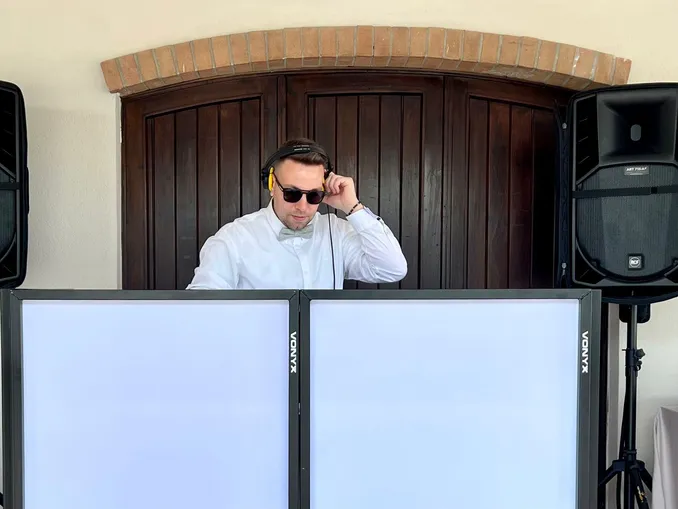 Il Dj roerino Stefano Gattino si aggiudica il Wedding awards per la migliore musica nei matrimoni