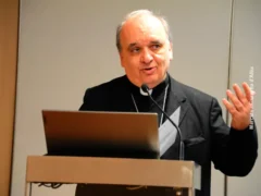 monsignor Marco Brunetti vescovo di Alba