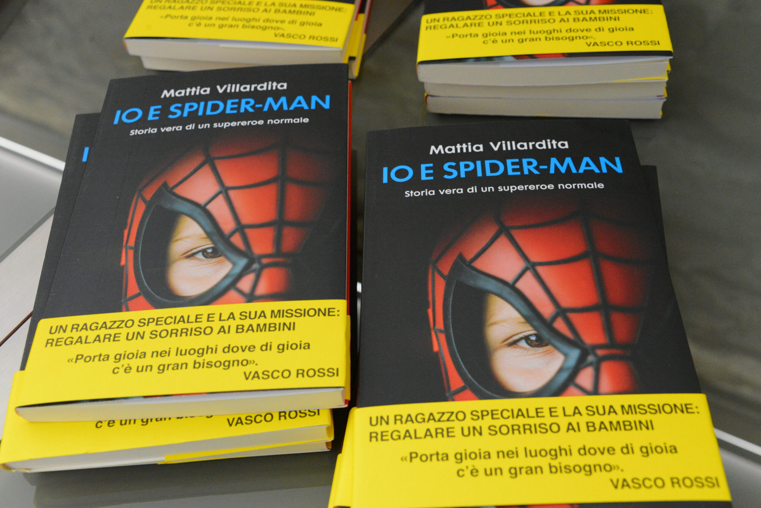 Mattia Villardita, Spiderman per regalare un sorriso ai bambini in ospedale 3