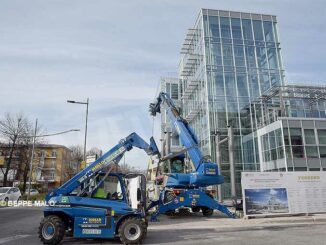 Alba, partono i lavori per montare la passerella Ferrero in via Ognissanti 1