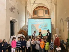 È in corso la cerimonia di premiazione del Gigante delle Langhe a Cortemilia 2