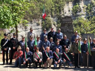 Commemorazione del 25 aprile con gli Alpini a Castelletto Uzzone
