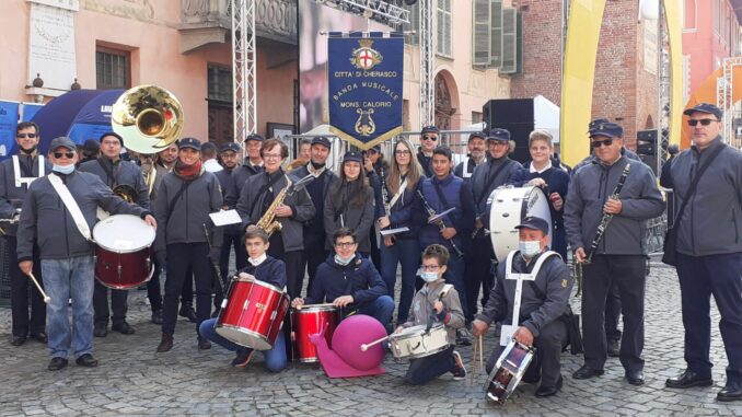 Un raduno per i sessant’anni di vita della banda musicale Monsignor Calorio 1