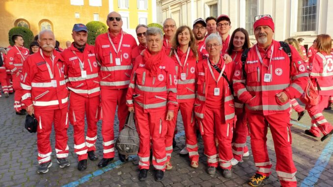 Monesiglio con la sua delegazione, fra gli oltre 6000 volontari della Croce Rossa Italiana che hanno incontrato Papa Francesco