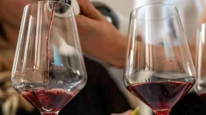 degustazione-vini-pimeonte-vinum-eventi-1400x700 Vinum 1