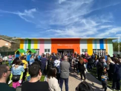 A Santo Stefano Belbo È stata appena inaugurata la nuova scuola dell’infanzia di largo IV novembre,