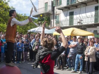 Per le vie del borgo a Cossano Belbo, la Sagra degli In