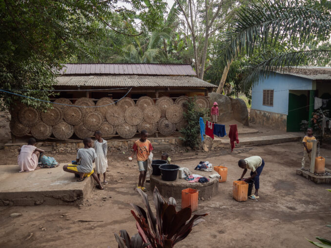 Il mio viaggio a Sud tra i bambini del Togo, nella Valle dei pipistrelli 4