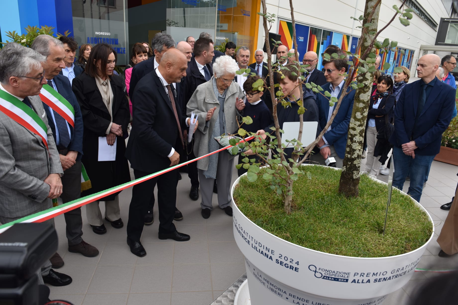Fondazione Ospedale: il premio Gratitudine a Liliana Segre (DIRETTA) 5