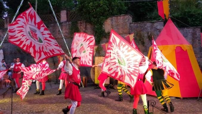 Sabato e domenica atmosfere medievali nel borgo antico di Neive