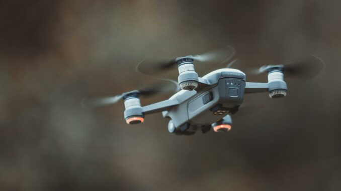 IiNTERCETTATO DRONE SUL CARCERE CON CINQUE TELEFONINI
