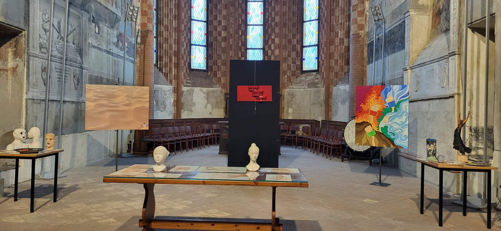 Fino al 23 giugno in san Domenico espongono "Gli artisti per la ricerca"