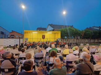 La festa campestre Oltreferrovia si rivela nuovamente un successo