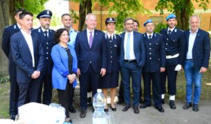 (FOTOGALLERY) Il sottosegretario Ostellari: «Un anno di lavori per il carcere di Alba»