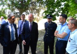 (FOTOGALLERY) Il sottosegretario Ostellari: «Un anno di lavori per il carcere di Alba» 1