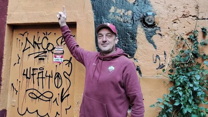 Massimo Bruno Massimo Bruno, 49 anni, muore in Liguria travolto da un'onda 1
