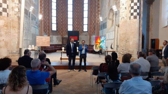 Asl Cn2, grande successo per la mostra solidale di Artisti per la ricerca 4