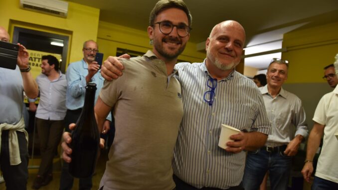 Festa di Alberto Gatto Alberto Gatto è il nuovo sindaco di Alba. Al centrosinistra non serve il ballottaggio 5