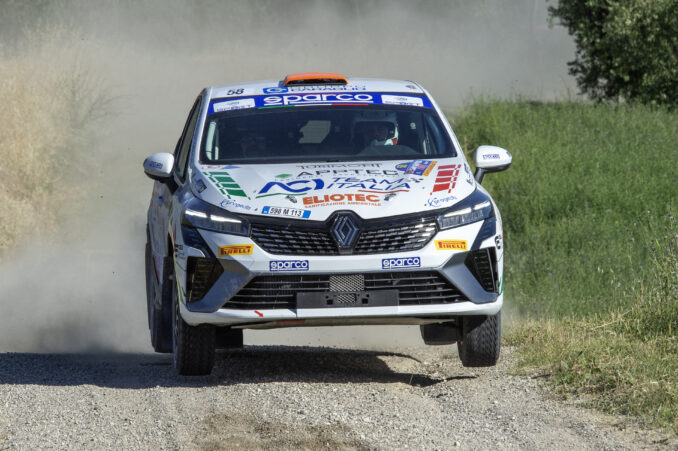 Matteo Greco lotta per il podio al San Marino Rally, ma è costretto al ritiro