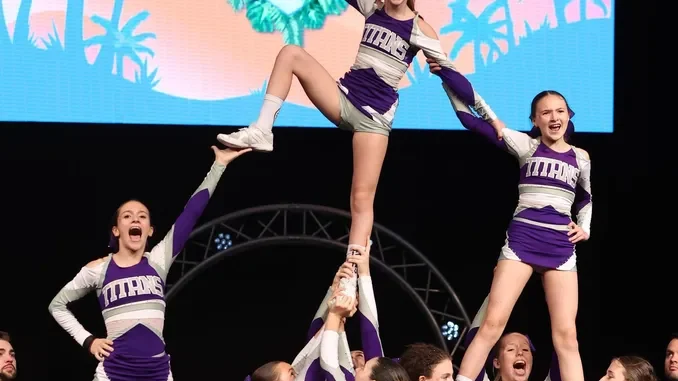 Due argenti e brillanti performance per i Titans Alba cheer ad Amburgo