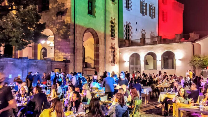 Collisioni, una serata al castello di Barolo dedicata a Raffaella Carrà e alla femminilità 1