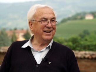 Sabato il funerale di don Romano Serra, parroco emerito di Calosso e Piana del Salto