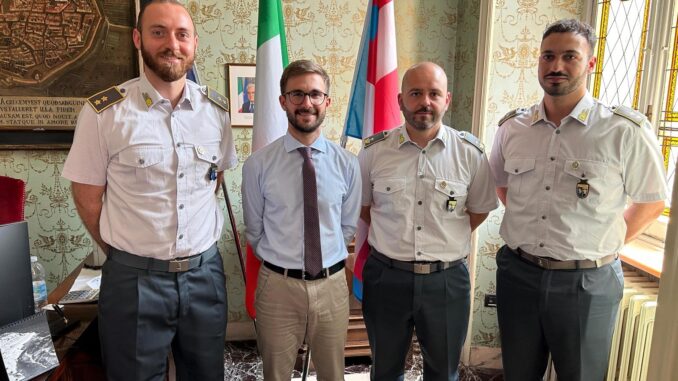 Alba: il sindaco Alberto Gatto ha incontrato il comandante della Guardia di finanza di Bra