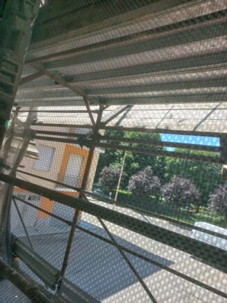 Superbonus ad Alba / Bloccati in casa tra la muffa (FOTO) 3