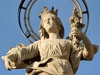 La statua della Madonna dei fiori di Bra è stata ripulita e sistemata 1