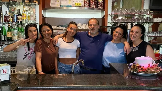 La storia del caffè Giolitti di Bra, dal vecchio peso a locale di successo