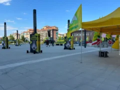 Questa sera (giovedì 4) gli agricoltori protestano davanti al grattacielo della Regione 4