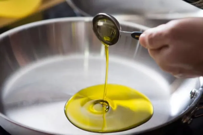 Extra cuoca, ancora una settimana per iscriversi al concorso delle donne dell'olio 2