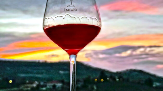 Feste d'estate / Si brinda al castello di Barolo guardando le stelle cadenti