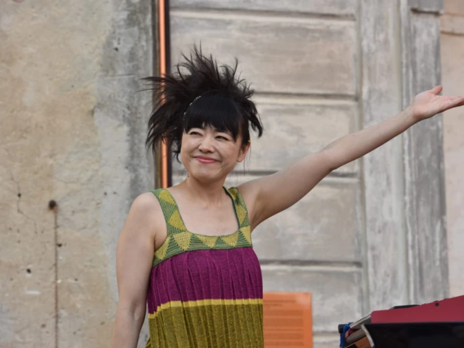 Hiromi, domenica 14 luglio sul palco di Monfortinjazz, con il suo nuovo album Sonicwonderland