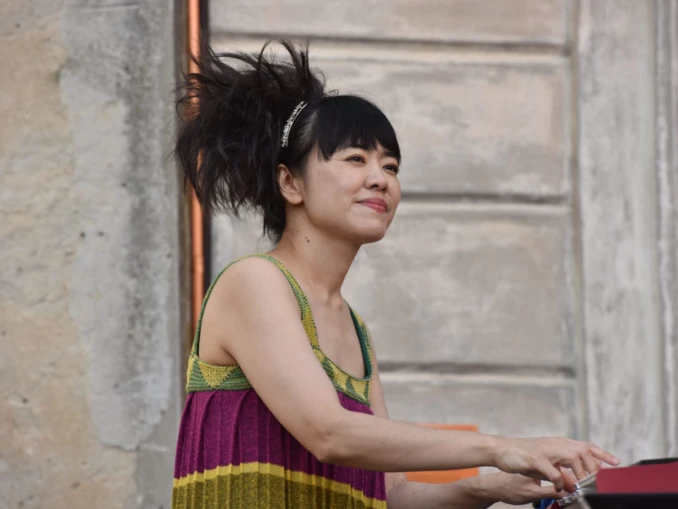 Hiromi, domenica 14 luglio sul palco di Monfortinjazz, con il suo nuovo album Sonicwonderland 1