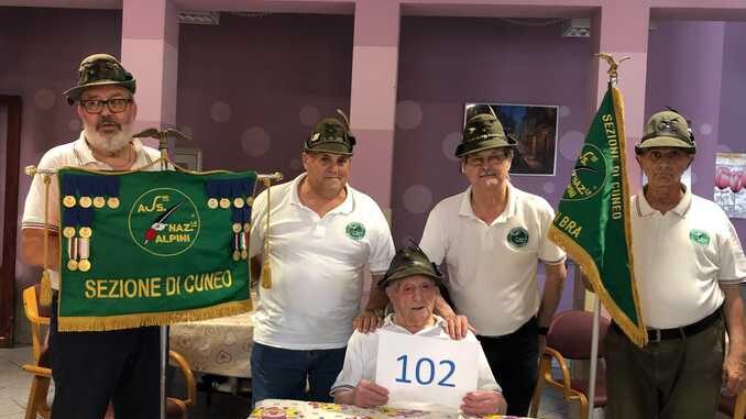 Muore a 102 anni il decano degli alpini di Bra