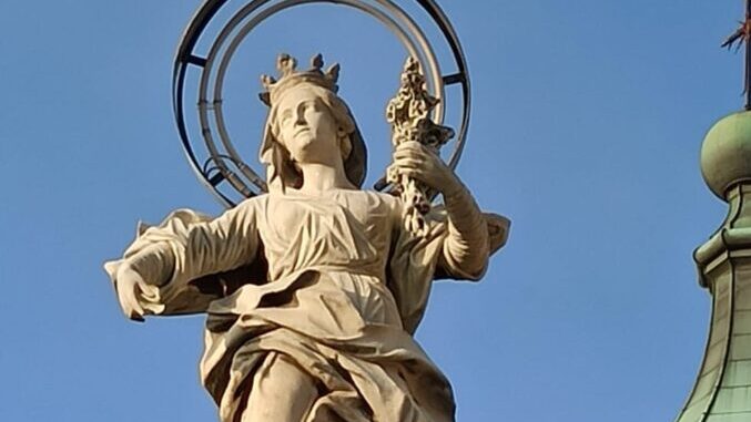 Madonna dei Fiori, la Madonna di Bra