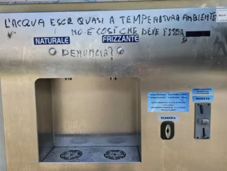 Caldo da bollino rosso anche per la casetta dell'acqua