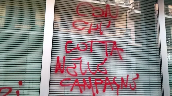 Ad Alba vandalizzata la sede di Coldiretti (FOTO) 1