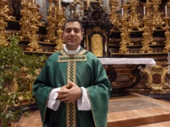Bra saluta don Mattia Miggiano con una grande festa