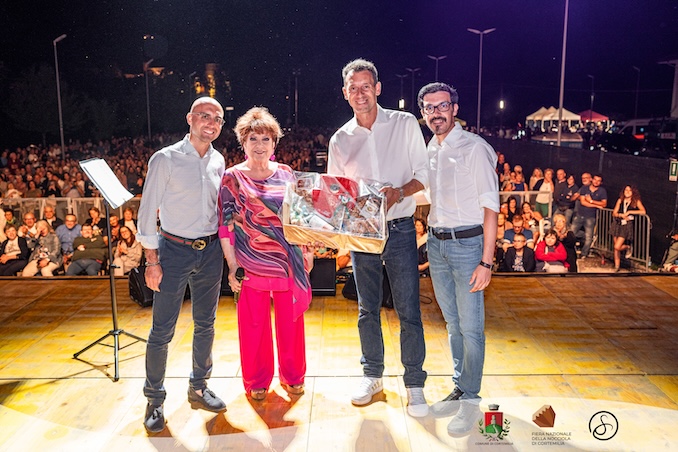 A Cortemilia si è chiusa una fiera nazionale della nocciola da record 2