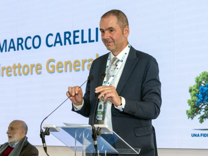 Banca di Cherasco: cento dipendenti regalano un giorno di lavoro alle Onlus del territorio